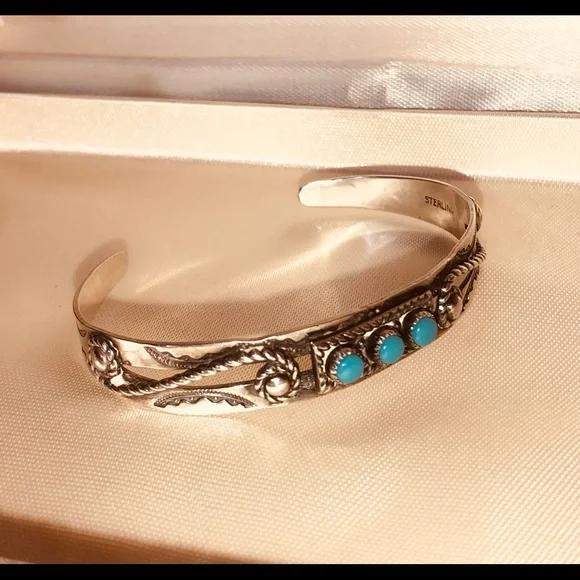 Native American Sterling Silver Turquoise Ornate Cuff Bracelet Antique Vintage